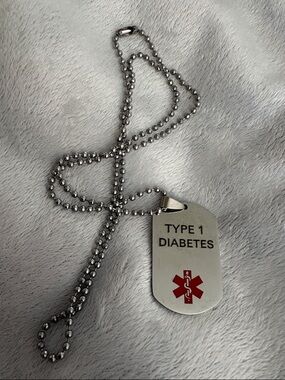 Nwot Type 1 Diabetes pendant & chain